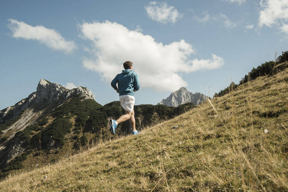 il running in salita e i vantaggi per il nostro corpo