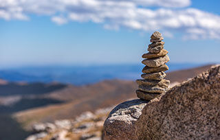 Tecniche di meditazione ZEN: lo Stone Balance