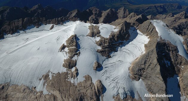 Ghiacciaio della Marmolada - Dolomiti Ghiacciaio della Marmolada - Dolomiti