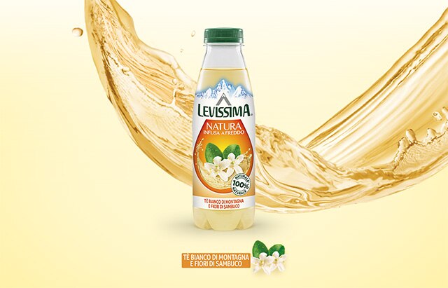Rigenerati con il gusto 100% naturale di Levissima Natura. Rigenerati con il gusto 100% naturale di Levissima Natura.