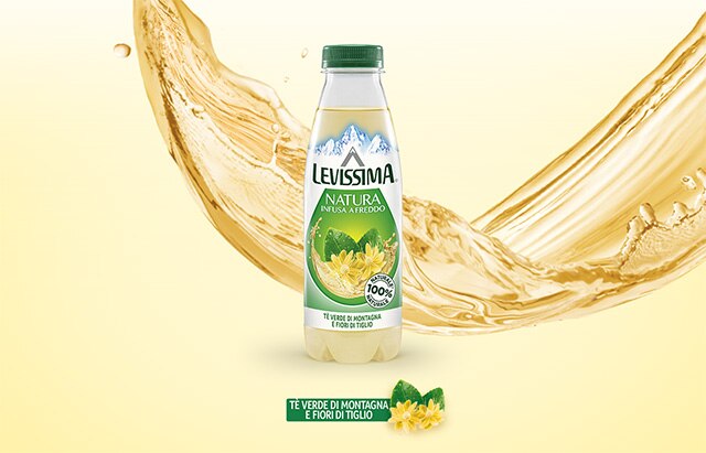 Rigenerati con il gusto 100% naturale di Levissima Natura. Rigenerati con il gusto 100% naturale di Levissima Natura.