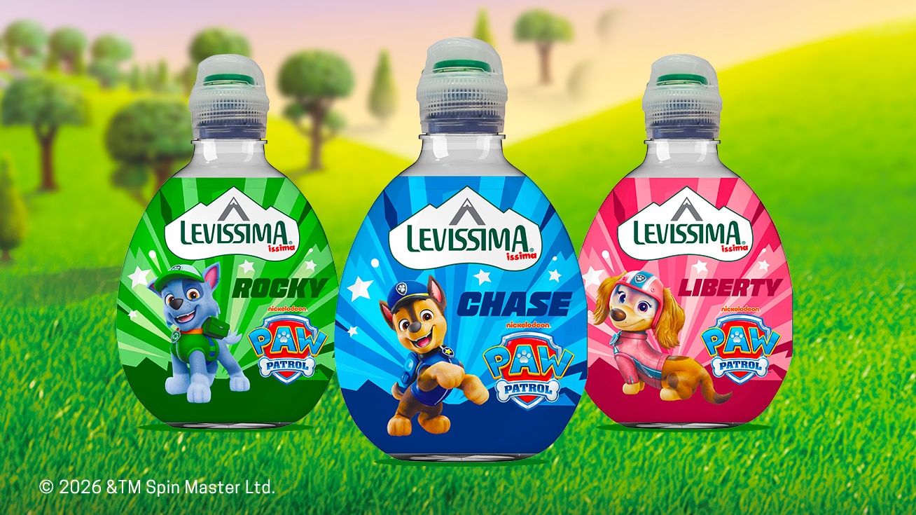 Acqua Levissima Issima in bottiglia da 33 cl per bambini