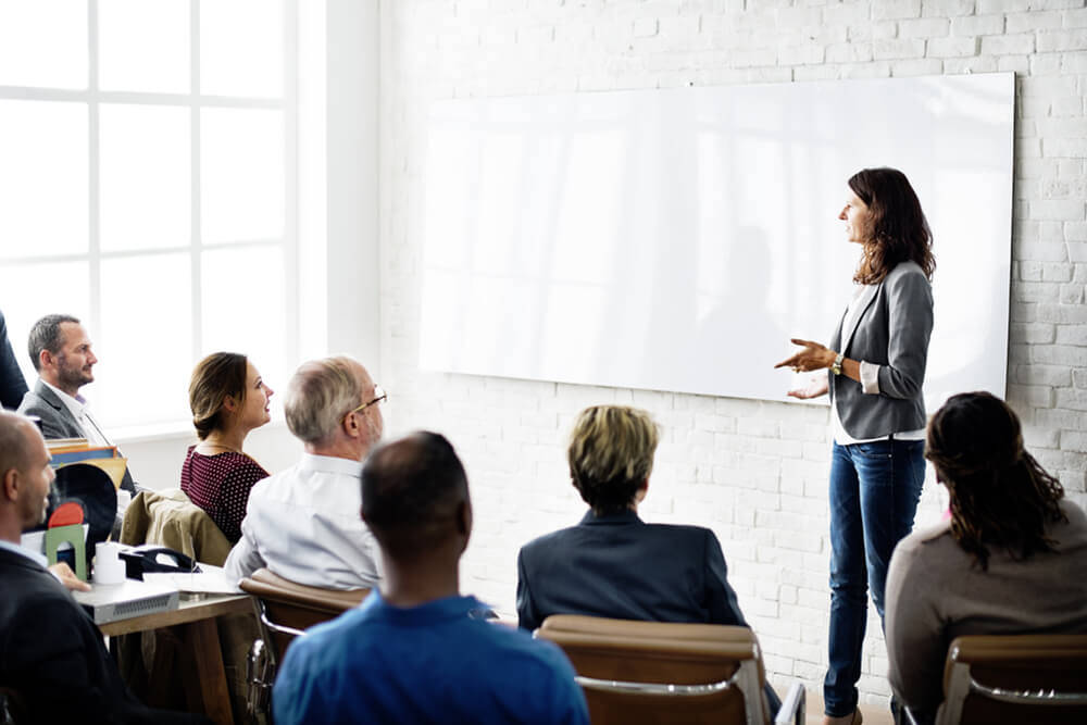 Credere in se stessi Elizabeth Annable ci indica come con il public speaking