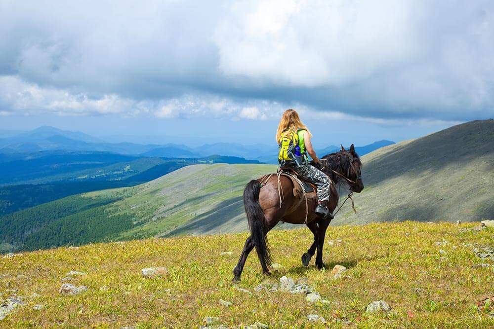 Scoprire la Valtellina in sella a un cavallo