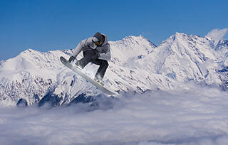 I 6 migliori snowpark dove praticare snowboard in Italia e in Europa