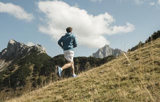 il running in salita e i vantaggi per il nostro corpo