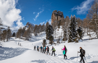 Scopri gli itinerari migliori sulle Alpi per ciaspolare