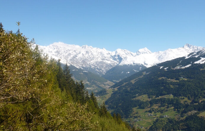 Lo stabilimento dell’acqua Levissima nel cuore delle Alpi